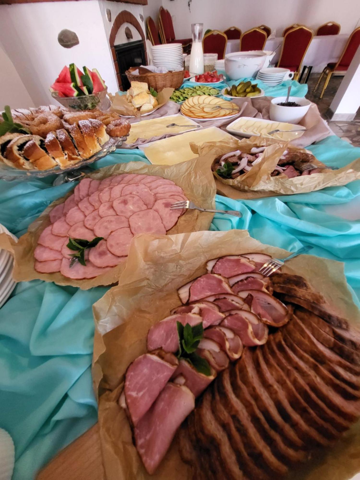 Silaine Recreation & Leisure Bed and Breakfast Oszkinie Buitenkant foto