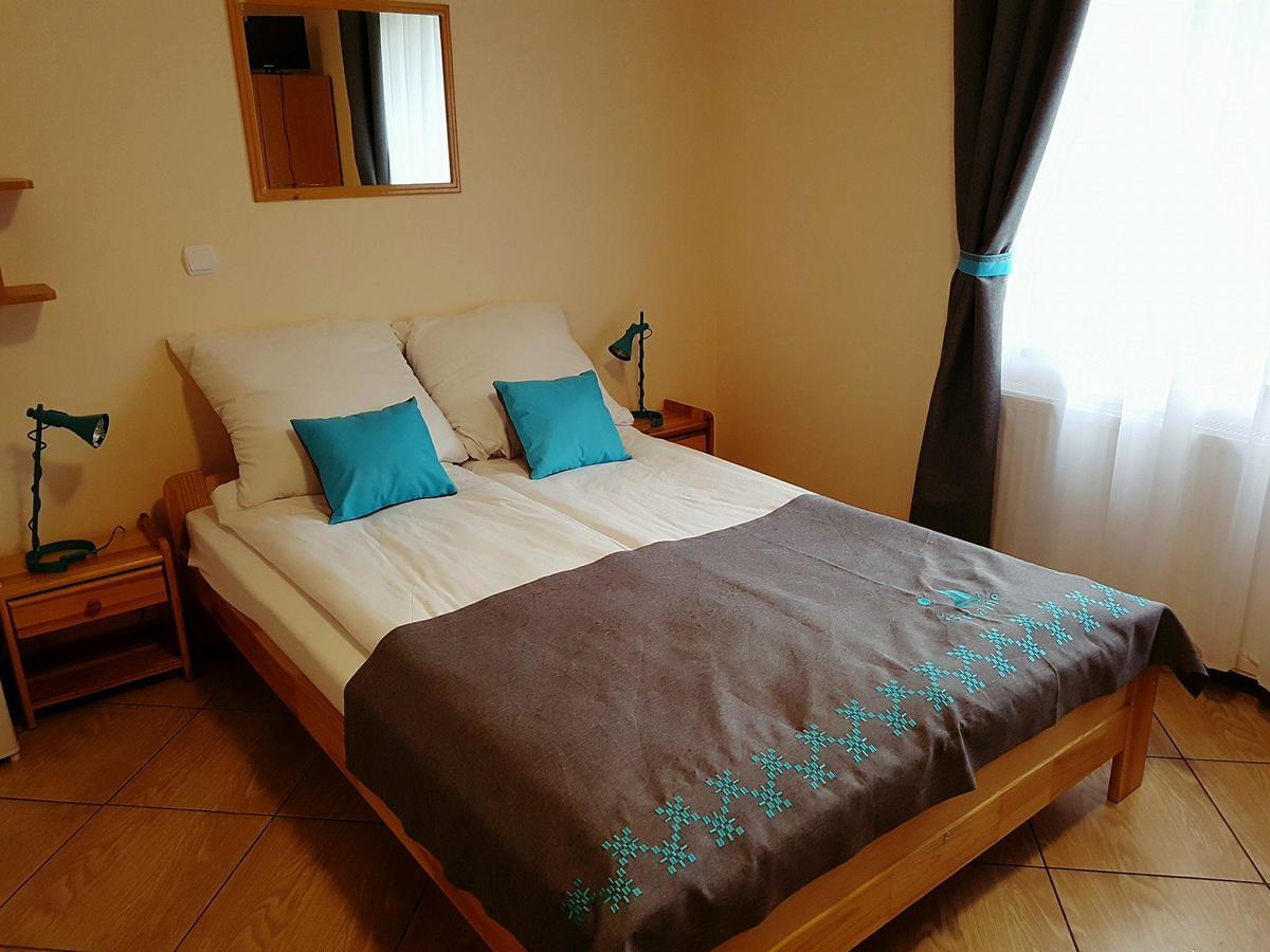 Silaine Recreation & Leisure Bed and Breakfast Oszkinie Buitenkant foto