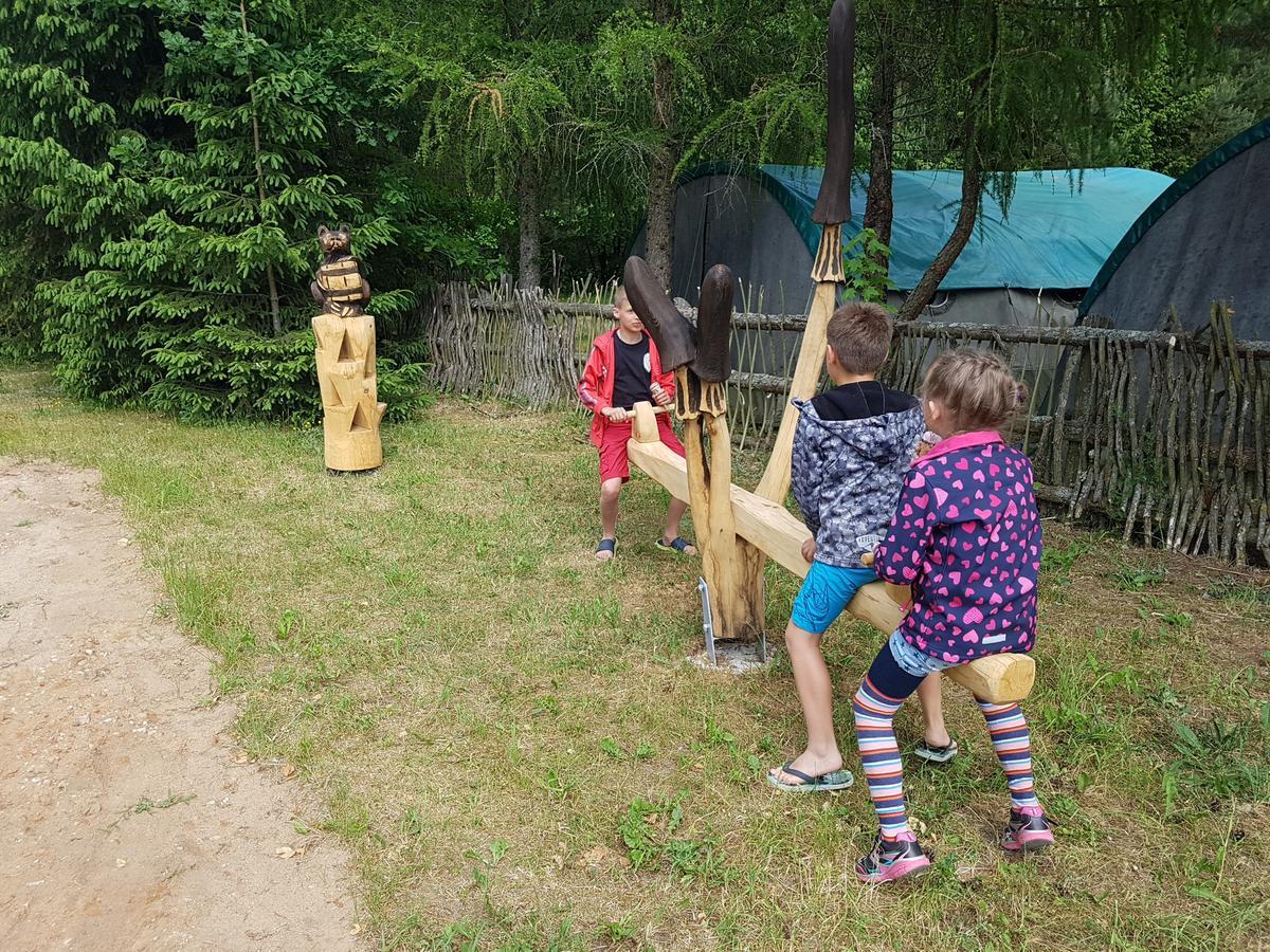 Silaine Recreation & Leisure Bed and Breakfast Oszkinie Buitenkant foto